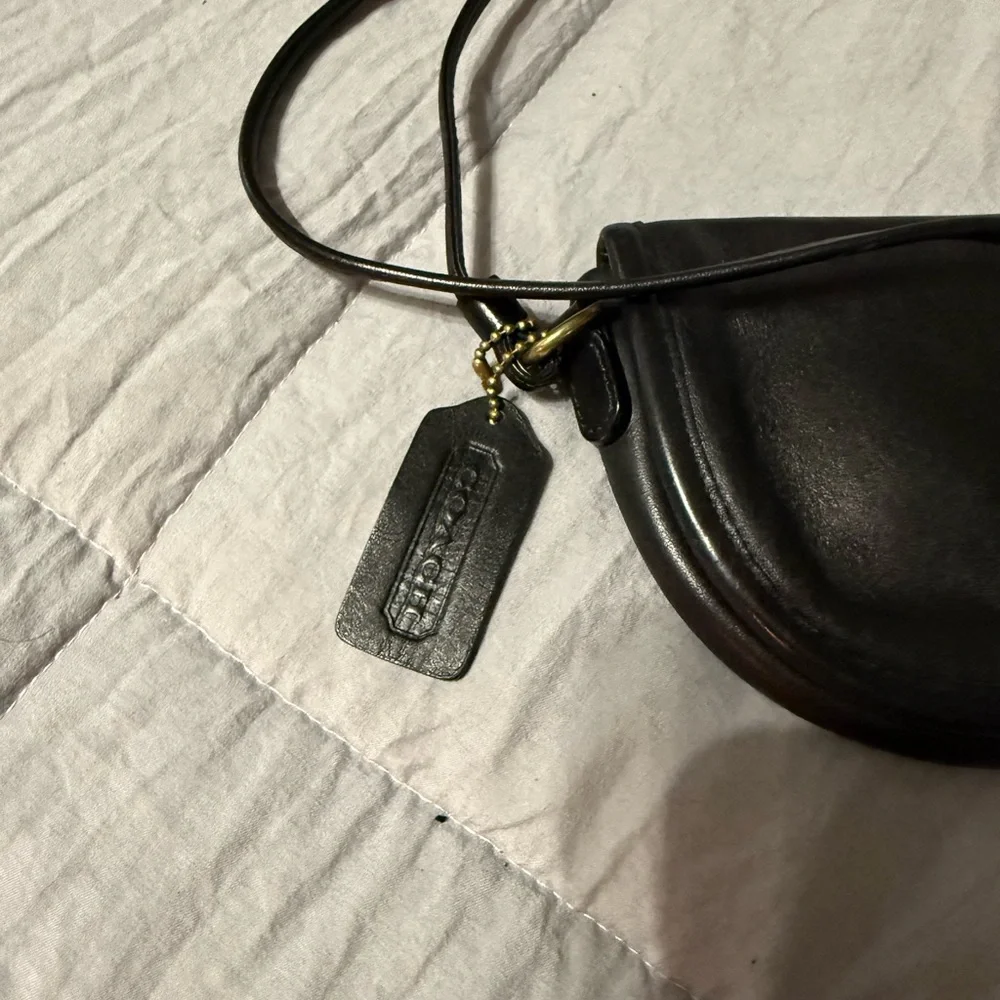 Vintage Coach Mini Watson Crossbody Bag - Picture 3 of 6